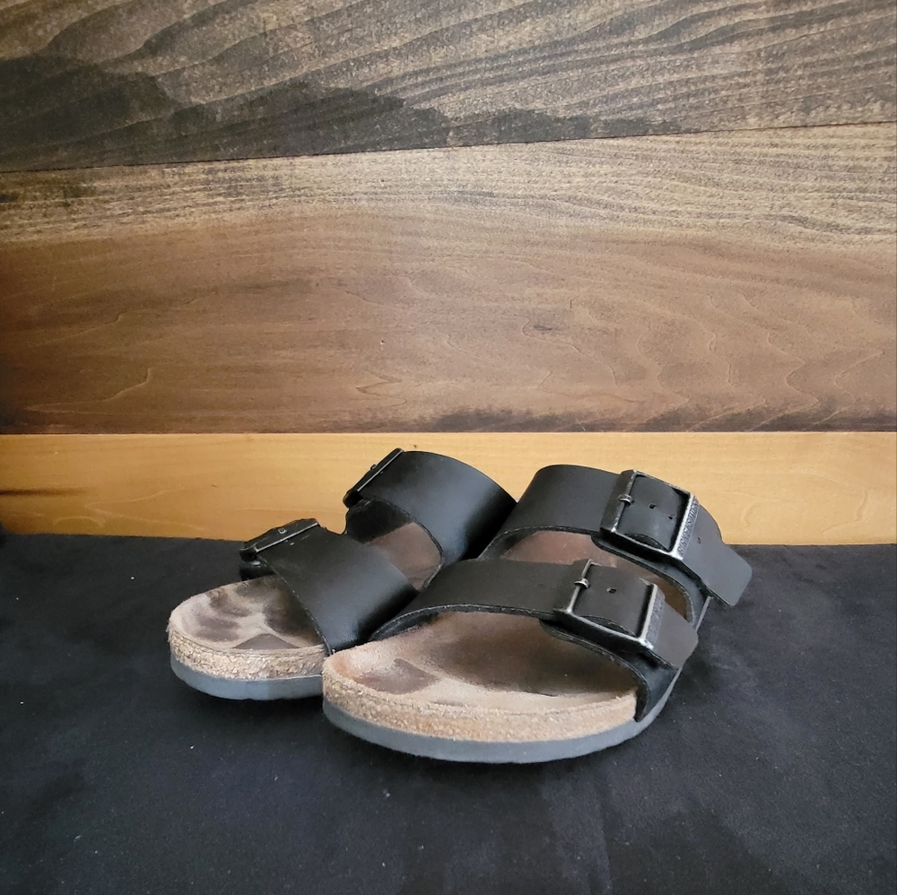 Black Birkenstocks